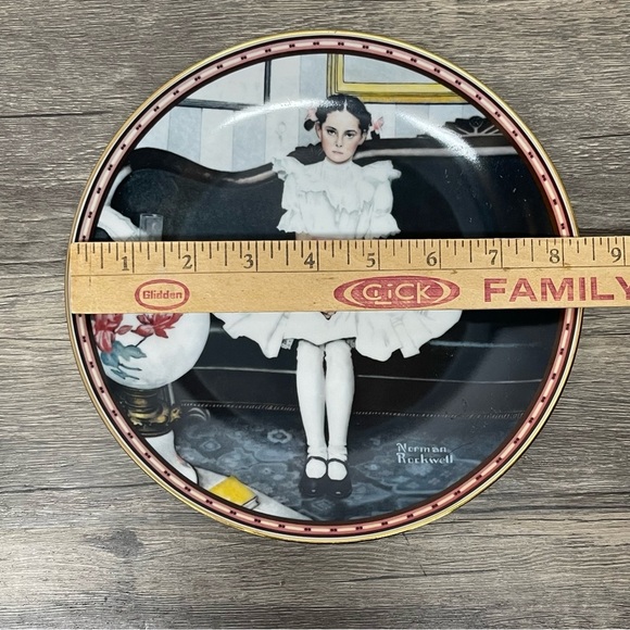 Sitting Pretty Limited Edition Norman Rockwell Plate 1986 Edwin M. Knowles China - Picture 5 of 6